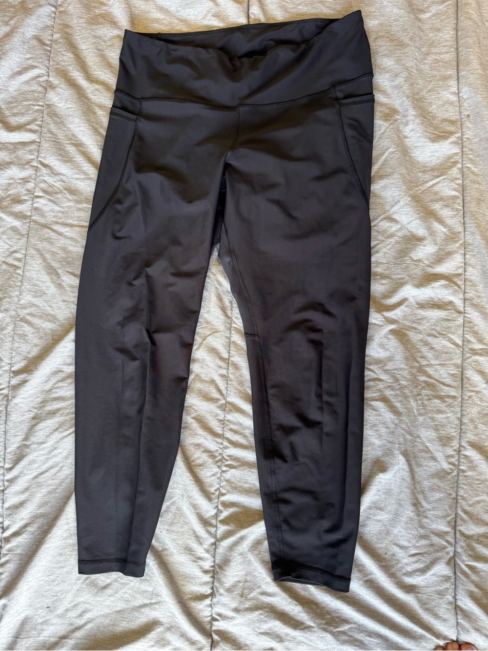 Old Navy Black High-Waist Athletic Leggings